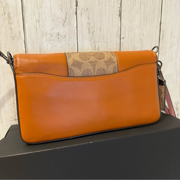 COACH Dinky With Signature Canvas Blocking - Picture 2 of 5